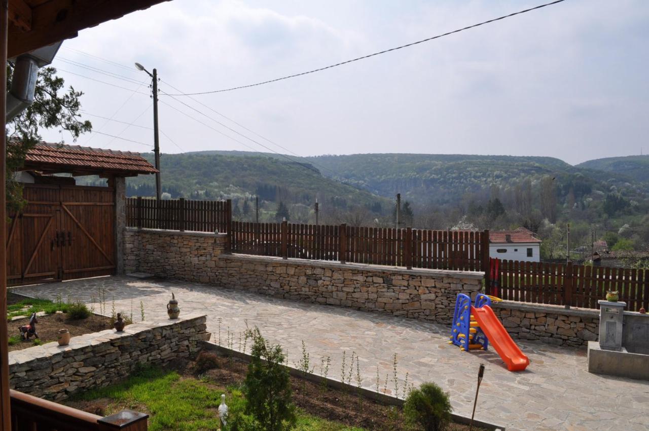 Krushunska Panorama Ξενοδοχείο Κρουσούνα Εξωτερικό φωτογραφία